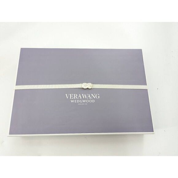 Vera Wang Wedgwood Eternity Picture and Invitation Photo Frame Silver Plated - Picture 1 of 9